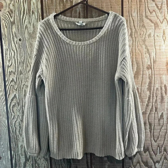 Amuse Society Tan Sweater 🦤 - Picture 1 of 2